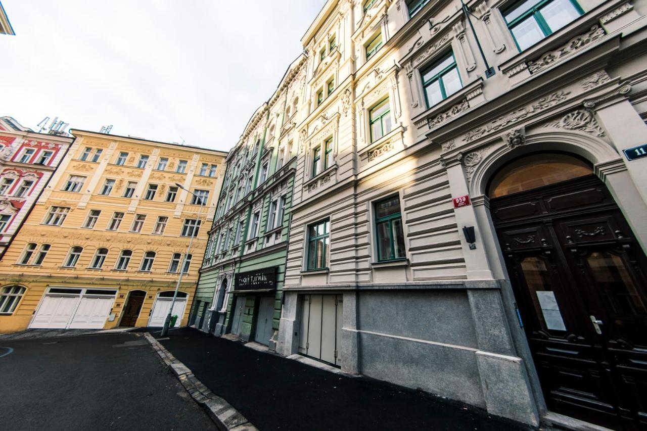 Residence "Gregorius" Прага Екстериор снимка