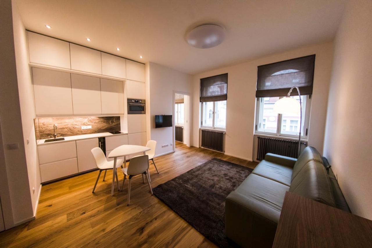Residence "Gregorius" Прага Екстериор снимка